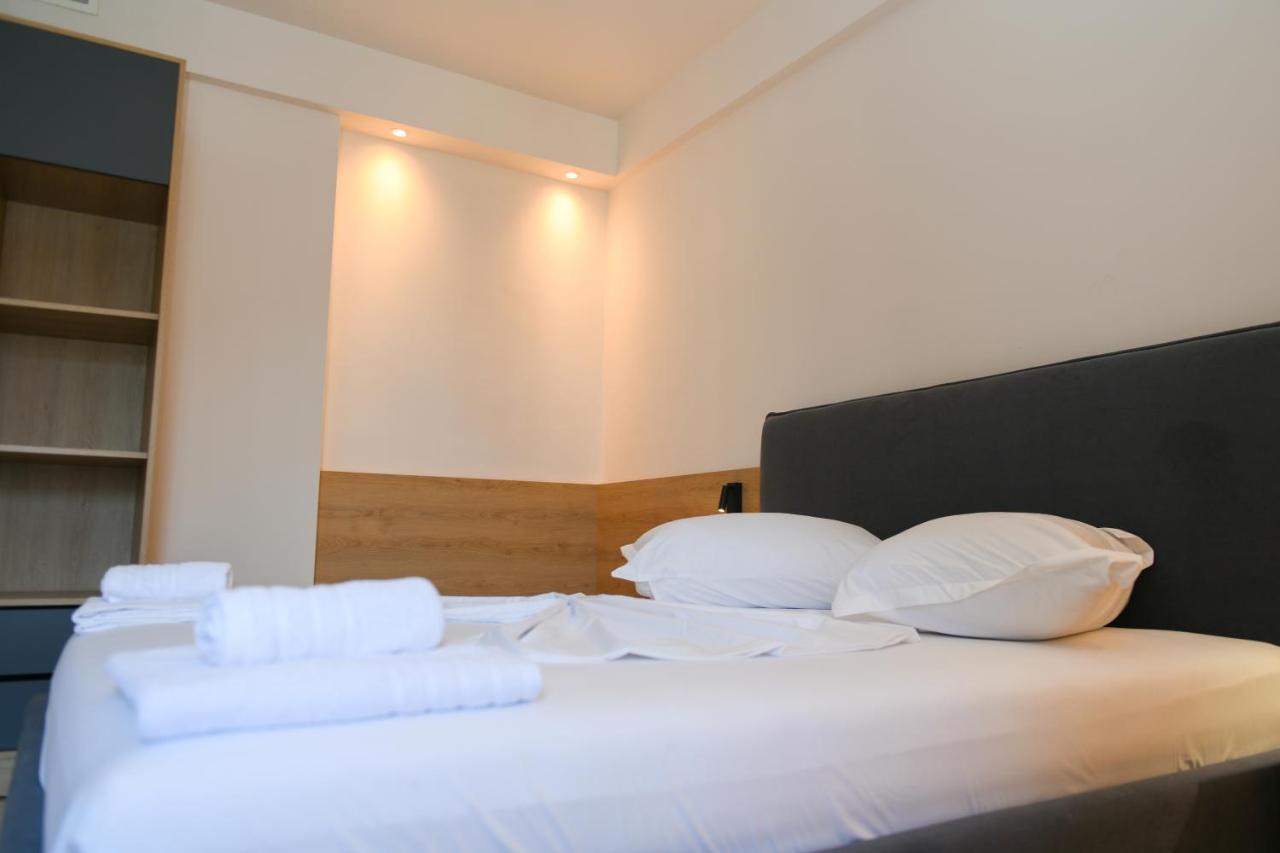 Village By The Sea Hotel Golem (Tirana)